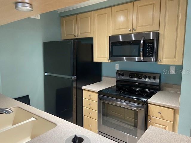 Building Photo - 108 Alameda Ct