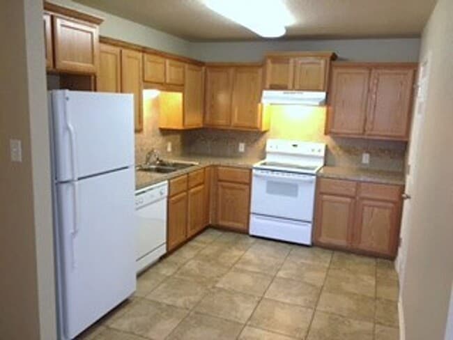 Building Photo - 5808 Aquarius Dr