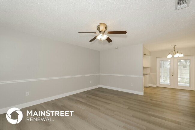 Building Photo - 4680 Cronin Dr