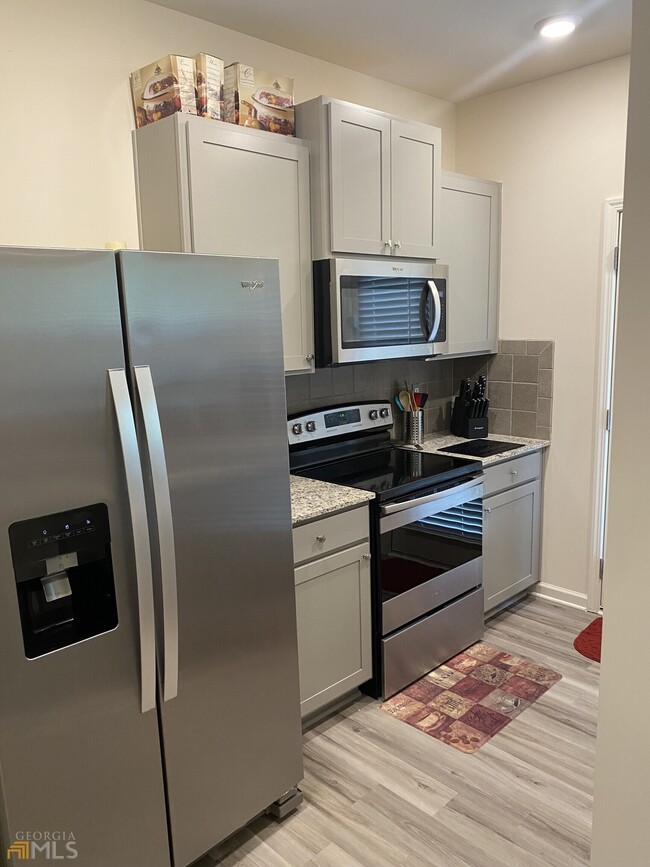 Foto del edificio - 5704 Union Pointe Dr