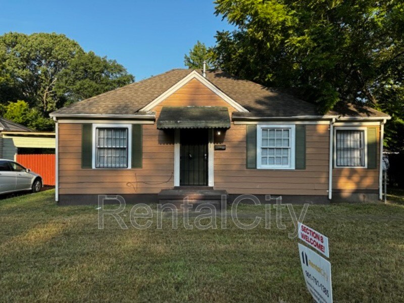 Primary Photo - 851 Homer St
