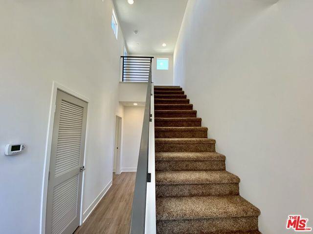 Foto principal - 10732 Bloomfield St