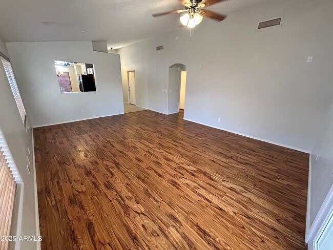 Foto del edificio - 6622 W Paso Trail