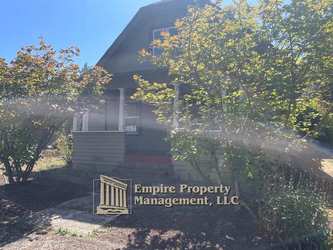 Foto del edificio - 1764 W 9th Pl