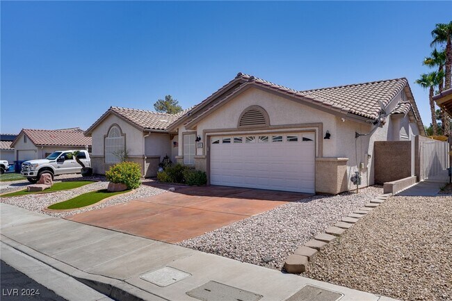 Building Photo - 1030 Kings View Ct