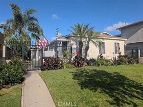 Building Photo - 1903 Cabrillo Ave