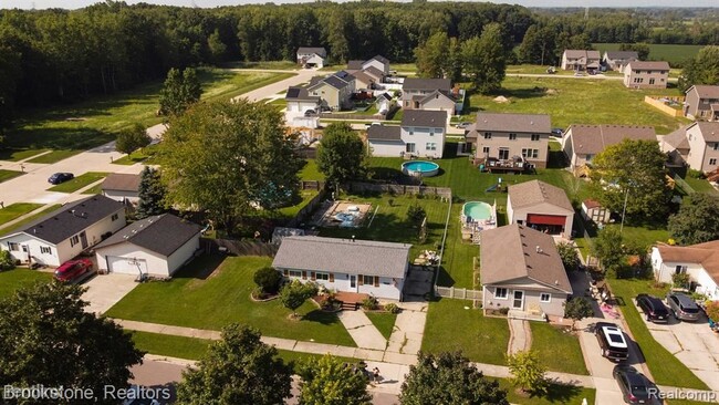 Foto del edificio - 3 br, 1 bath House - 30233 Margo Drive