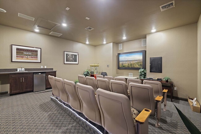 Building Photo - Cambridge Park