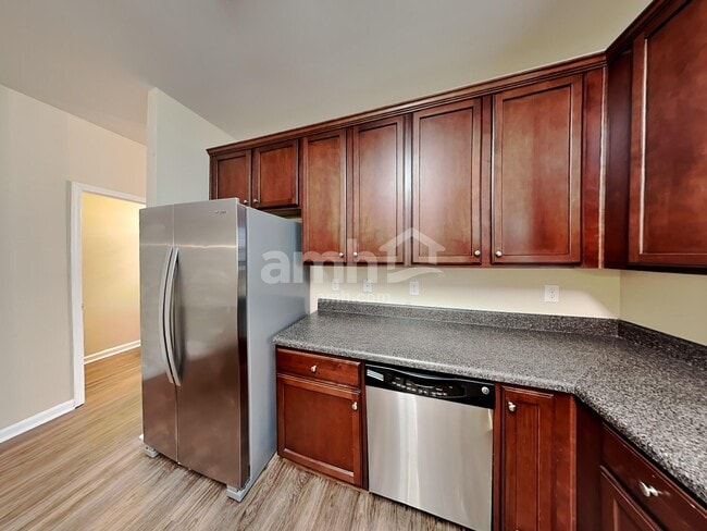 Building Photo - 3120 Genlee Dr