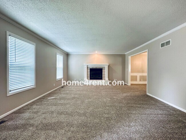 Building Photo - Blue Valley Schools w/ Hardwood Floors and...