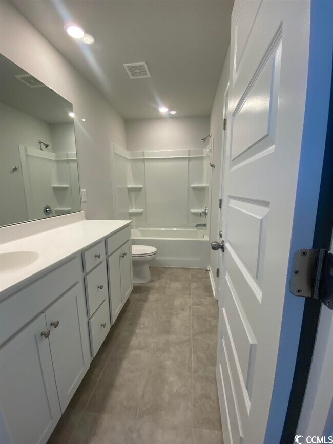 Building Photo - 164 Empyrean Cir