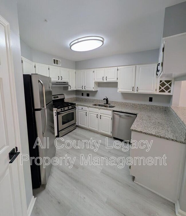 Foto del edificio - 1609 Burnstone Dr