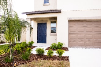Building Photo - 552 Argyll Dr