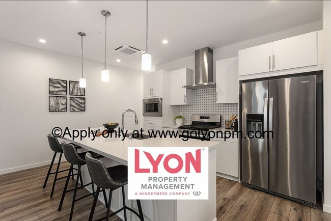 Foto del edificio - 248 Log Pond Ln