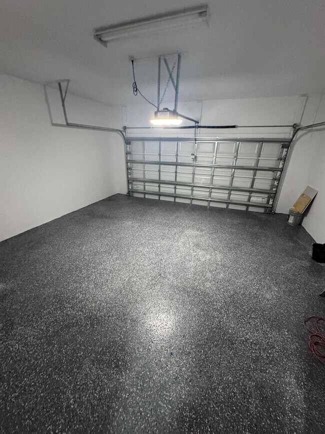 Building Photo - 7711 NW 29th St