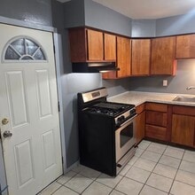 Building Photo - 33460 Hagen Dr