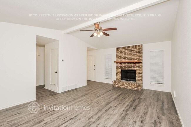 Foto del edificio - 5905 Oak Hill Rd