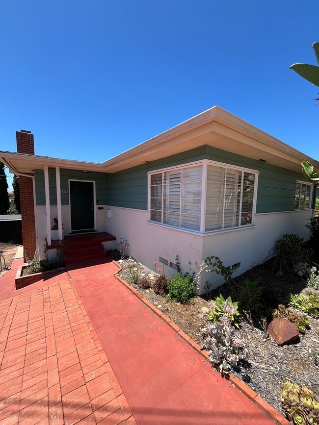 Foto del edificio - Charming Mission Hills Mid-Century Home wi...