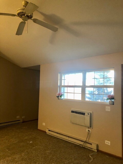 Building Photo - 340 Cunat Blvd