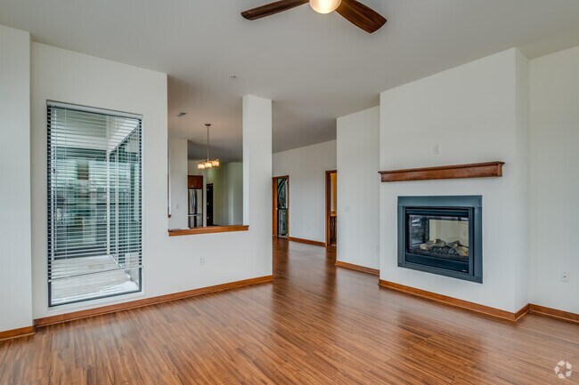 2HAB, 2BA - 1.973SF - Encore Living at Mequon Town Center
