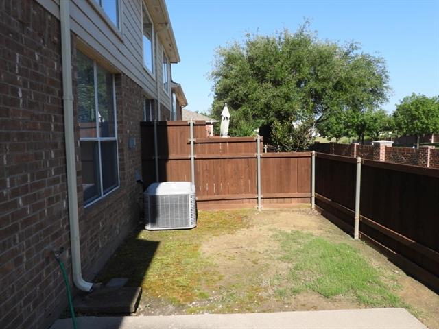 Building Photo - 7245 Rembrandt Dr