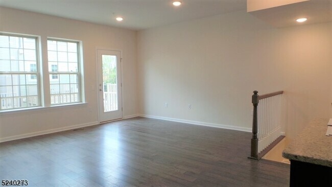 Building Photo - 4 Ambrosia Ct