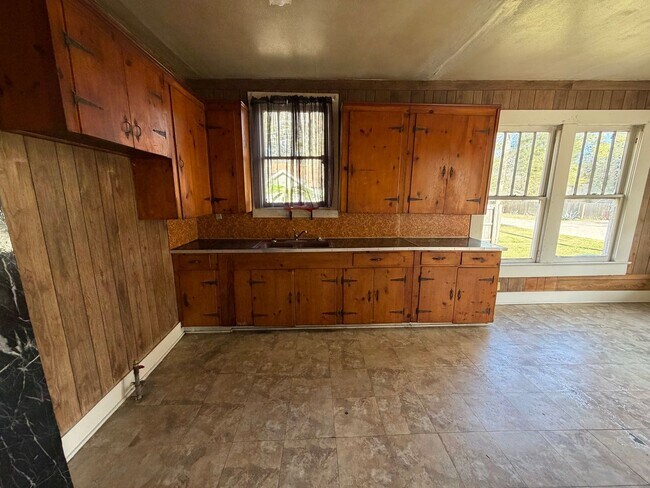 Foto del edificio - 3450 Brandon Ave