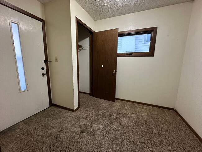 Foto del edificio - 618 N 16th St