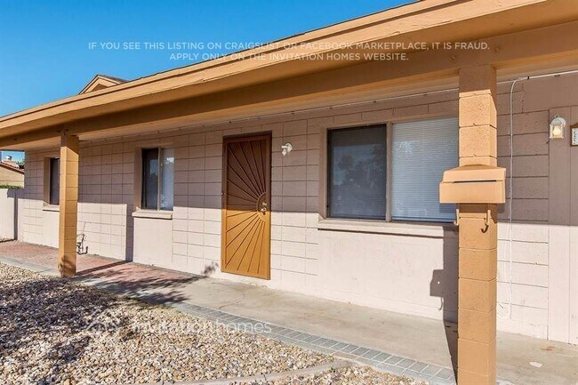 Foto del edificio - 7250 W Glenrosa Ave
