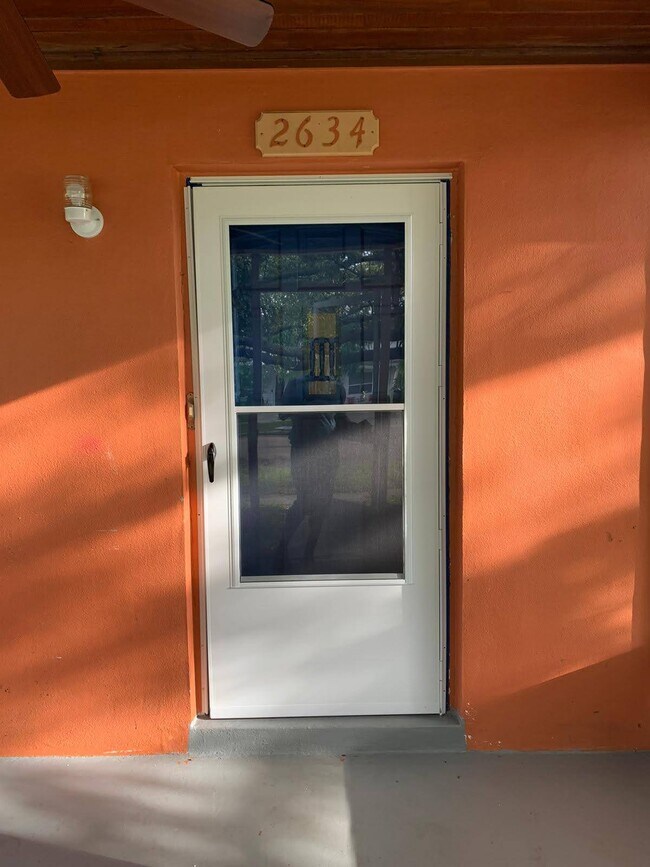 Front Door - 2634 39th Ave N