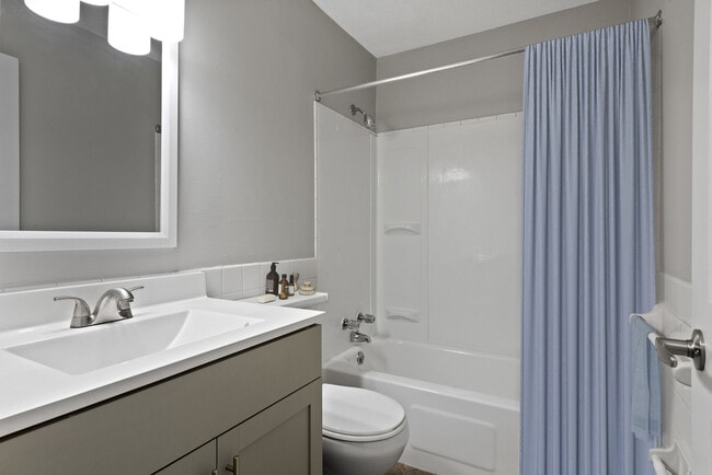 Interior Photo - Windsor South Apartments
