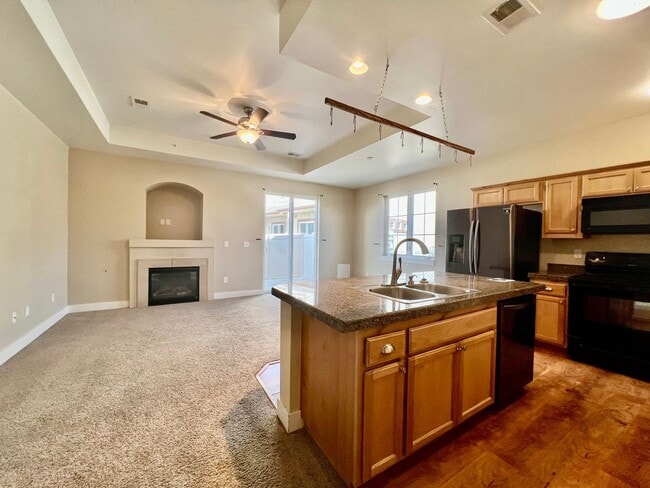 Foto del edificio - Townhome at Enclave for Rent in Rifle