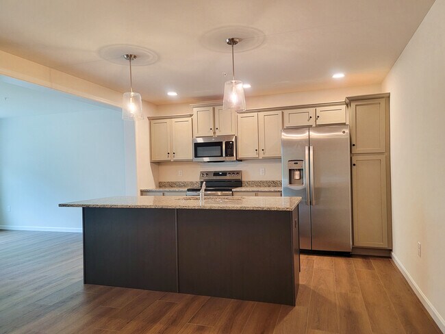 Building Photo - 85 Beech Tree Ct