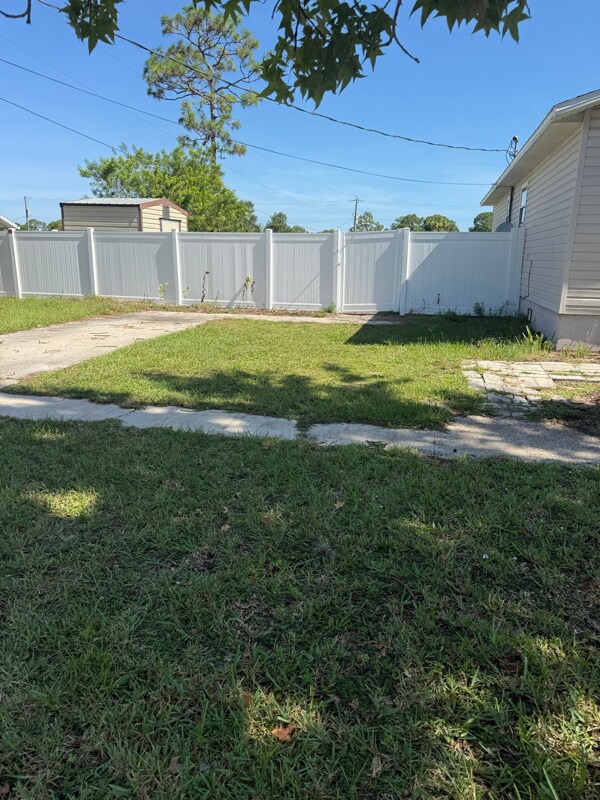 Foto principal - 4570 Fay Blvd