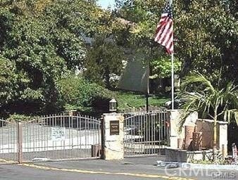 Foto del edificio - 3450 Avocado Hill Way