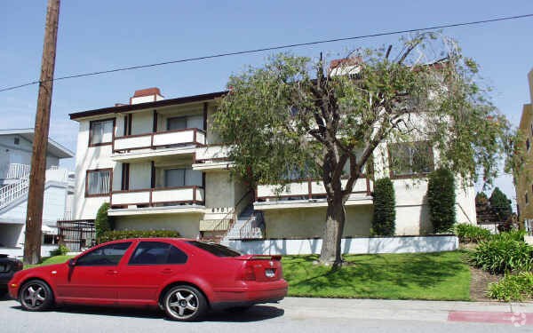 Primary Photo - 6701 W 86th Pl