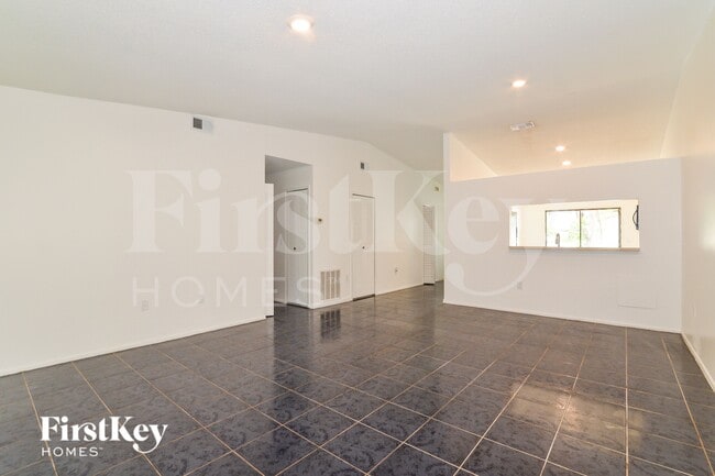 Building Photo - 3228 Curry Woods Cir