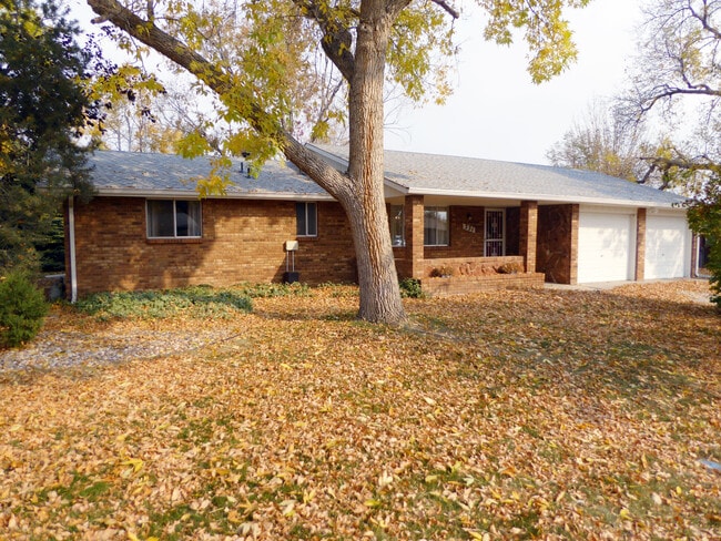 Building Photo - 331 Juniper Pl
