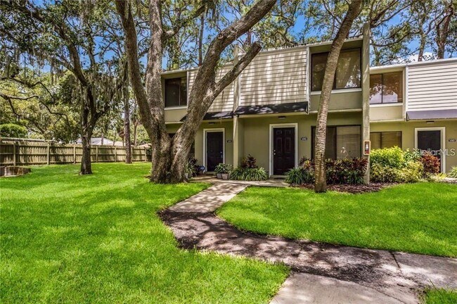 Foto del edificio - 4906 25th St W