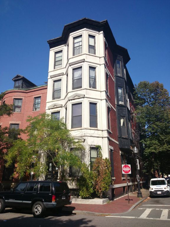 Foto del edificio - 425 Shawmut Ave
