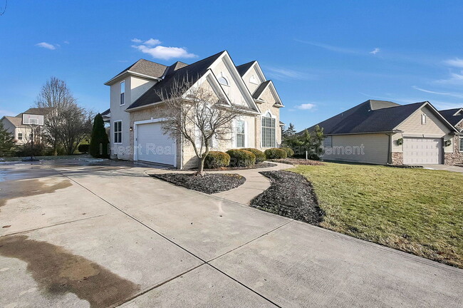 Building Photo - 9580 Mission Dr