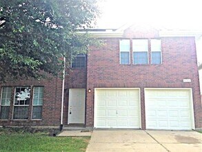 Building Photo - 16403 Lynn Crest Ct