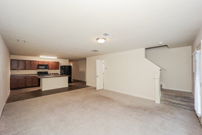 Building Photo - 218 Alton Cir