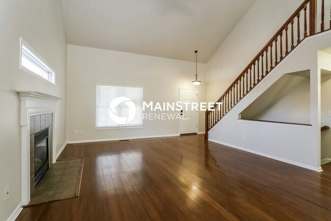 Building Photo - 3 Bedroom Pet-Friendly Home in GROVE CITY,...