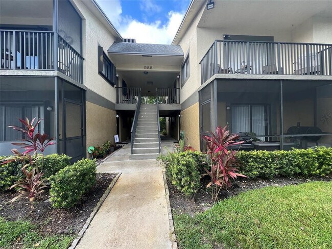 Foto del edificio - 588 Trace Cir