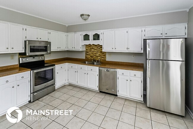 Foto del edificio - 3740 Ramblewood Dr