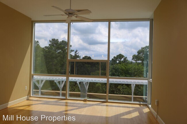 Building Photo - 1 br, 1 bath House - 4512 Environ Way Bldg...