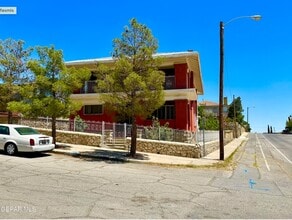 Building Photo - 500 Fewel St
