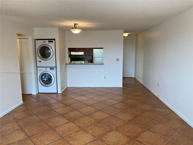 Foto del edificio - 10135 NW 9th St Cir