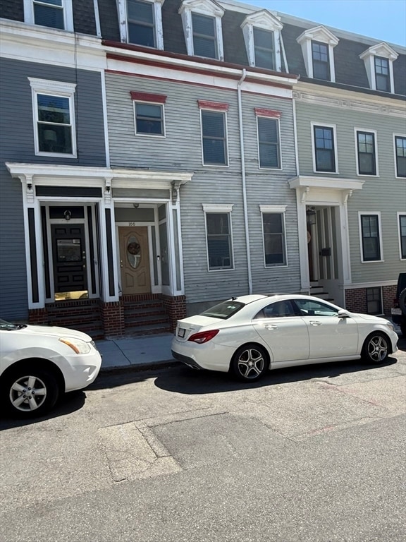 Building Photo - 166 O St